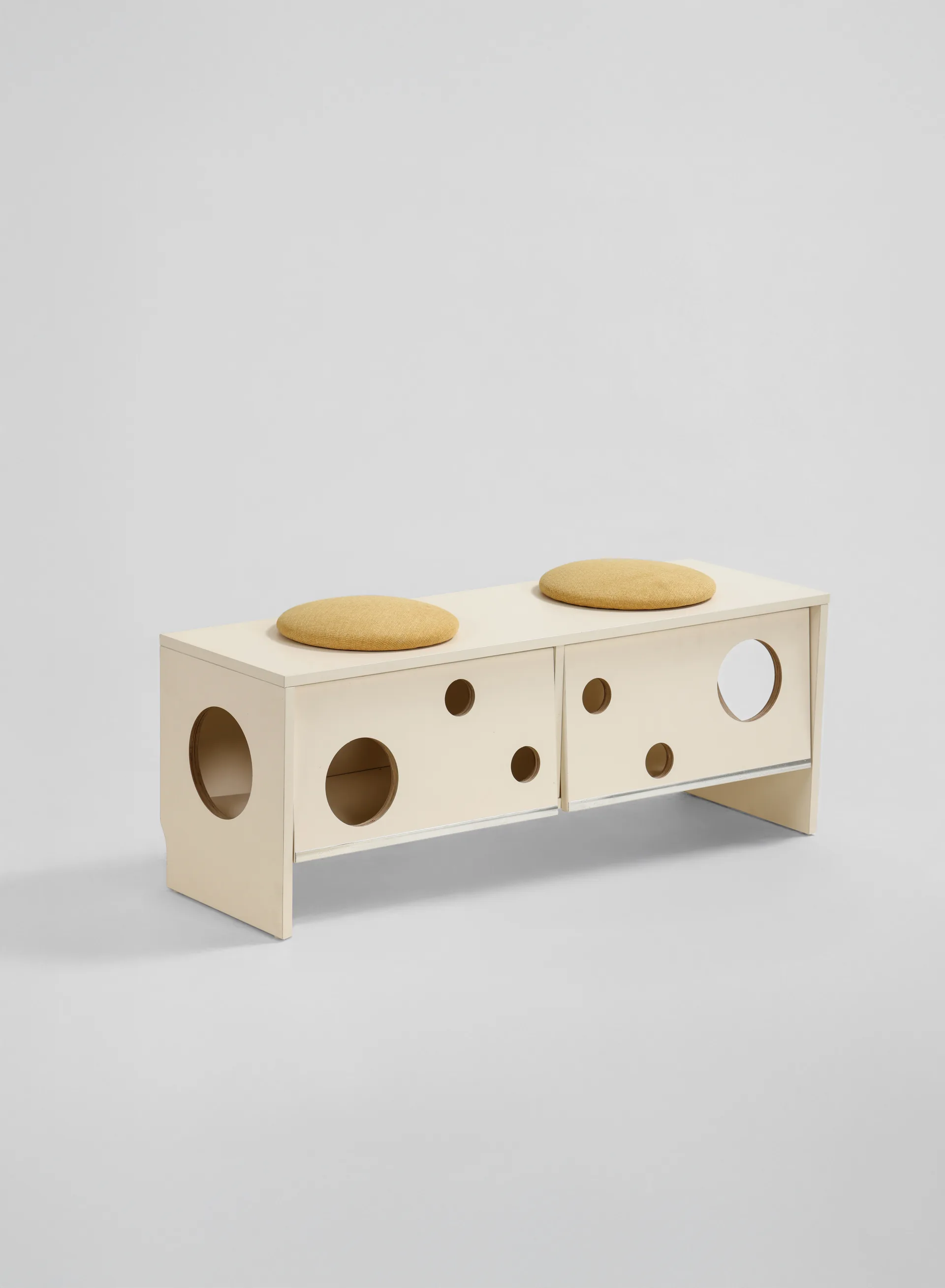 CC-358 Cat Stool